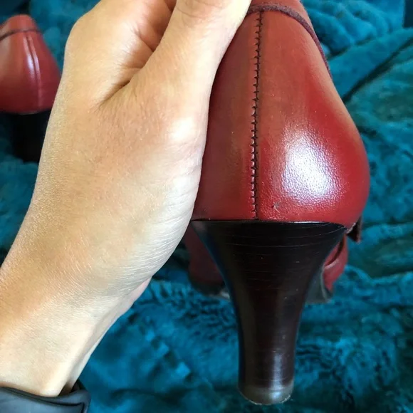 Aerosoles Red Leather Mary Janes, Sz 7.5 - Picture 8 of 15